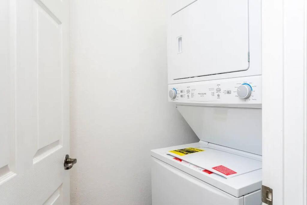 Beautiful Orlando Apt With Nemo Bedroom, 15 Min To Disney! Kissimmee Exterior photo